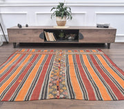 1960'lardan Anadolu kökenli çizgili el dokuma vintage kilim, 158x190 cm