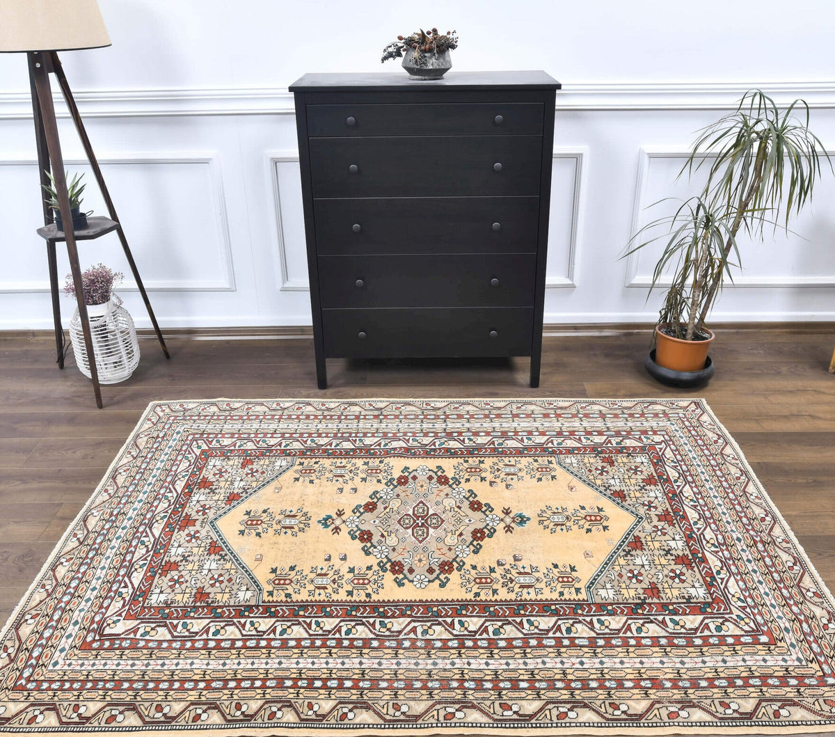 Vintage Area Milas Rug