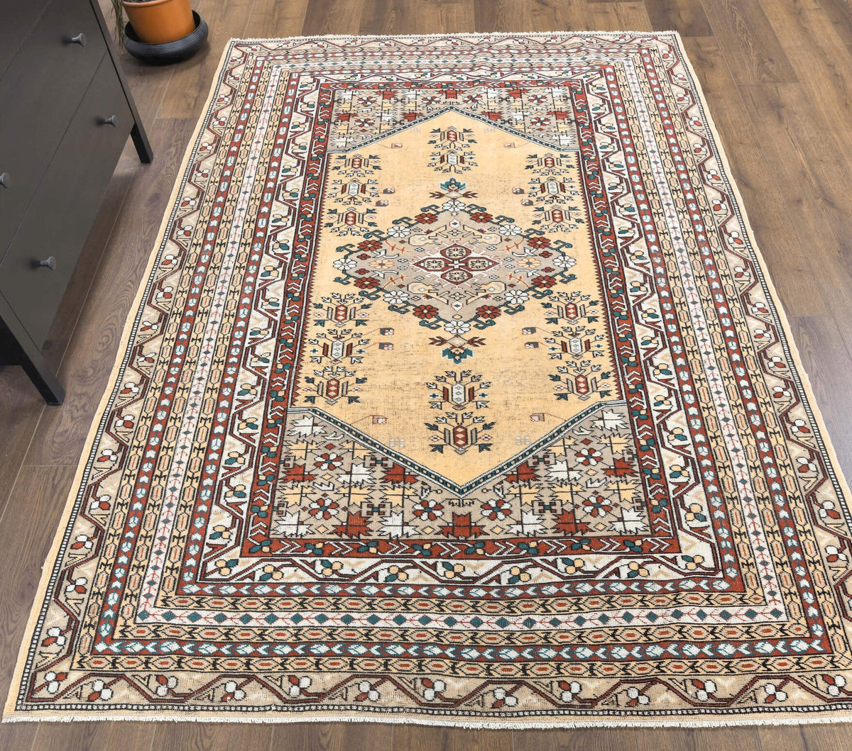 Vintage Area Milas Rug
