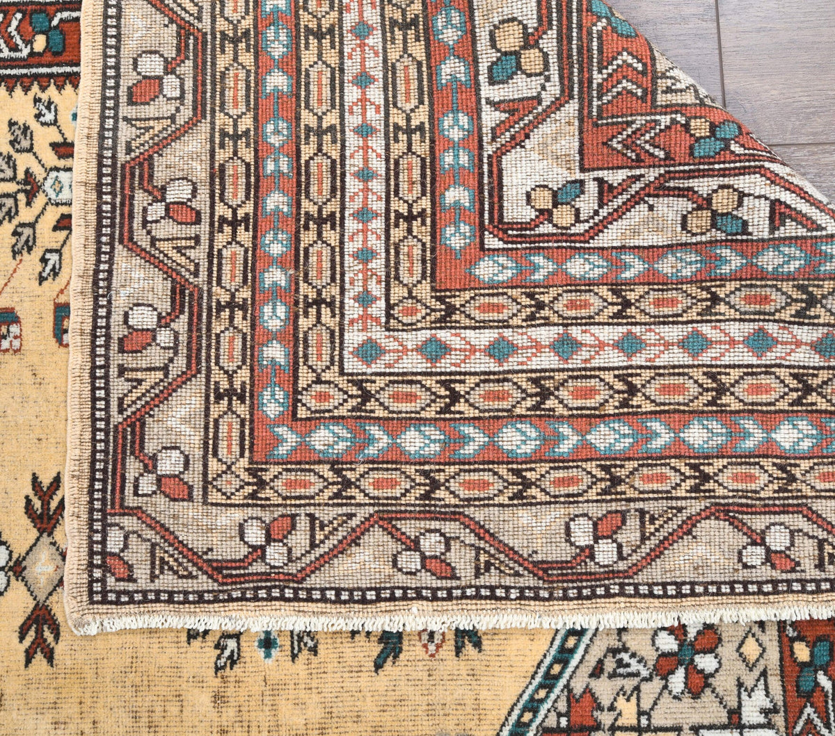 Vintage Area Milas Rug