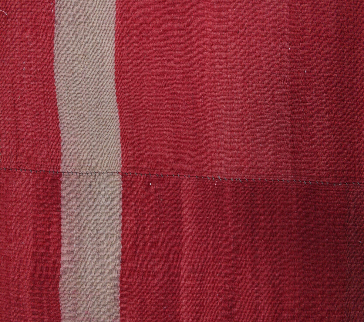 El yapımı vintage halı 157x254 cm düz desenli yün - üstten görünüm