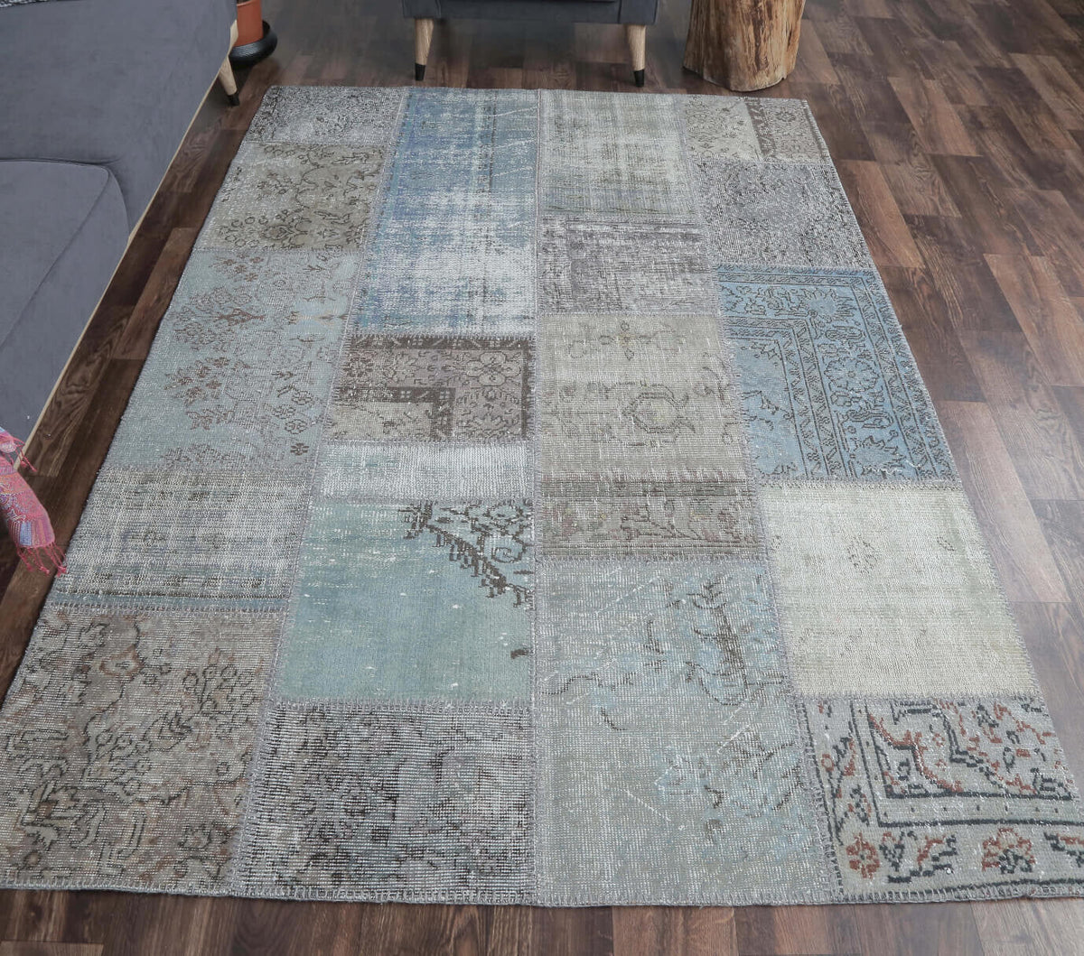 El yapımı vintage halı 163x239 cm soyut desenli yün - detay görünümü