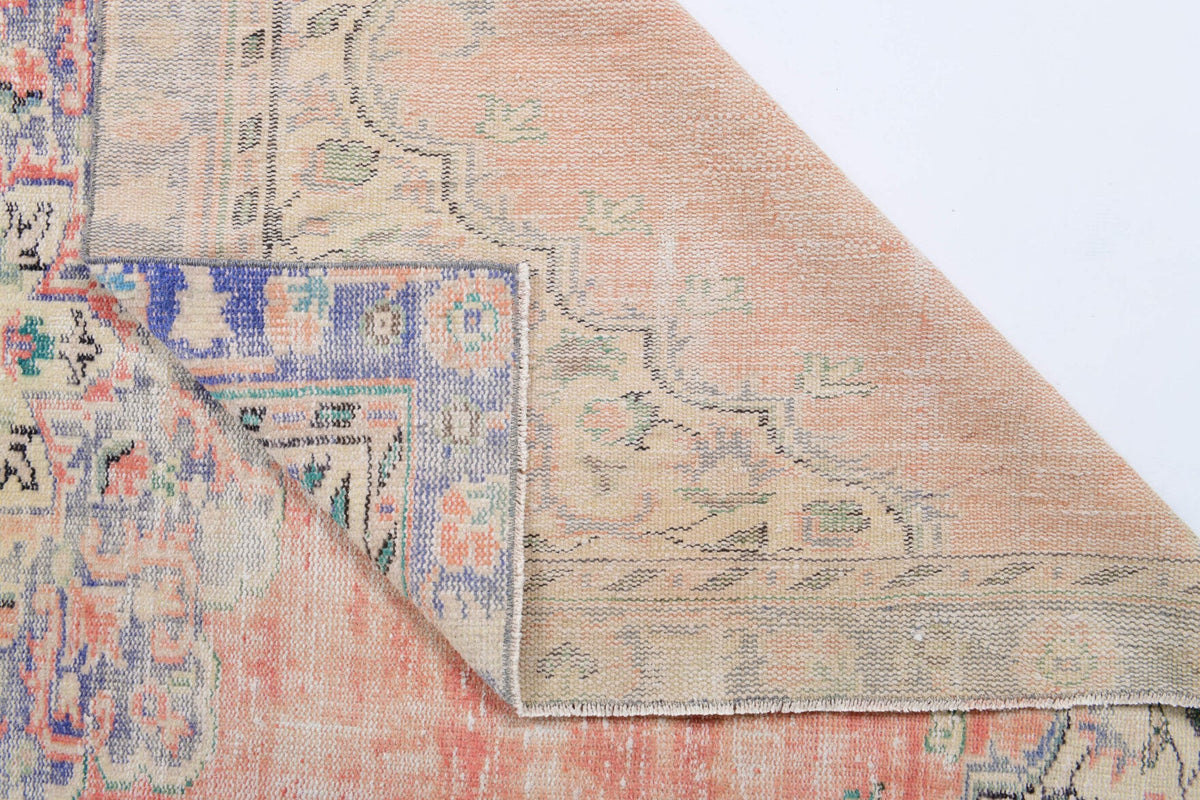 El yapımı vintage halı 152x244 cm oryantal desenli yün - mekan görünümü