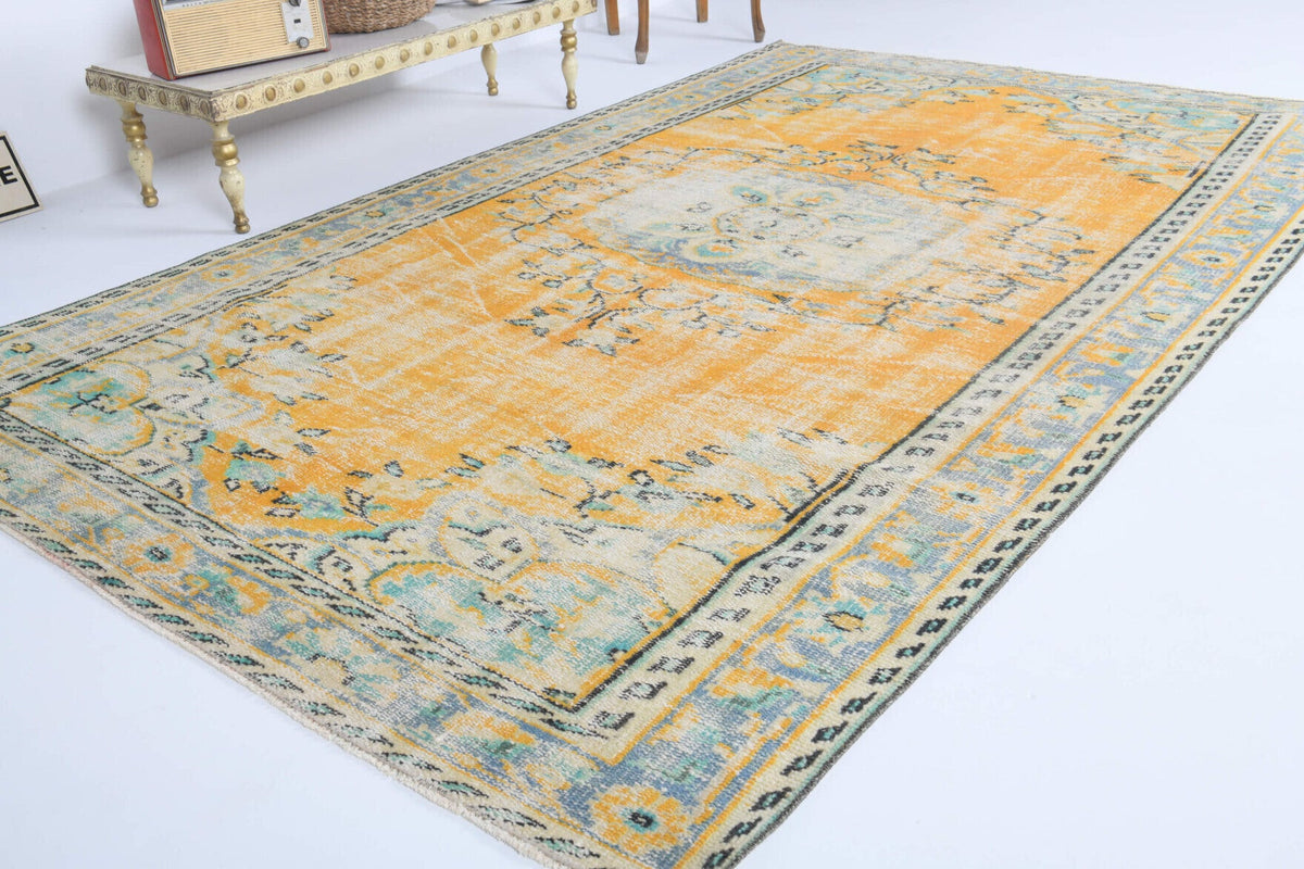 5x9 Ft  - Vintage Area Anatolian Rug
