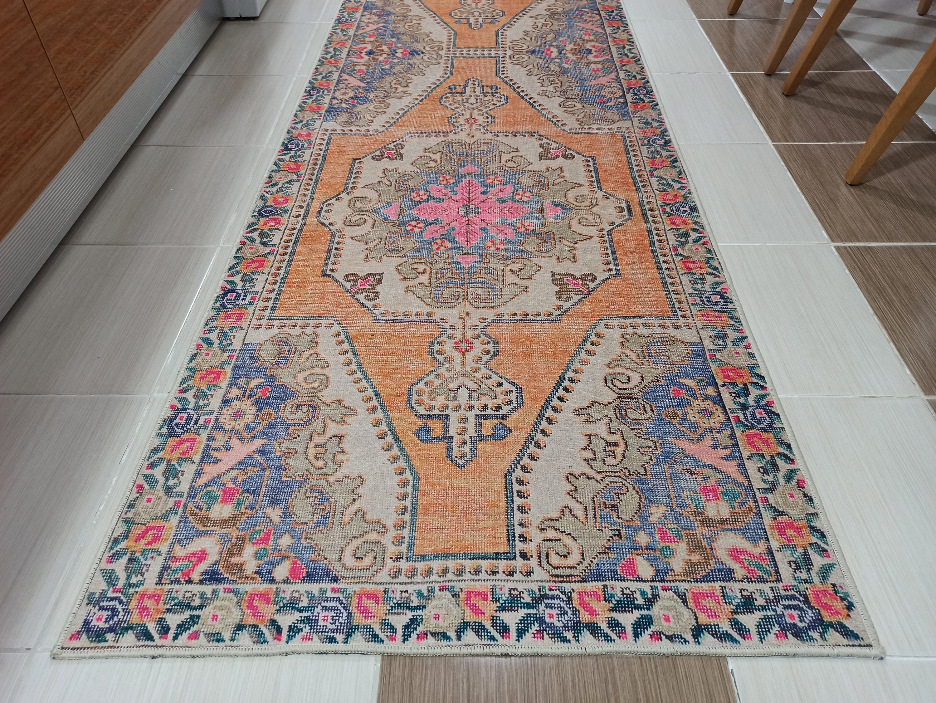 Gray Geometric Patterned Vintage Carpet - CLEARANCE - 12346OU