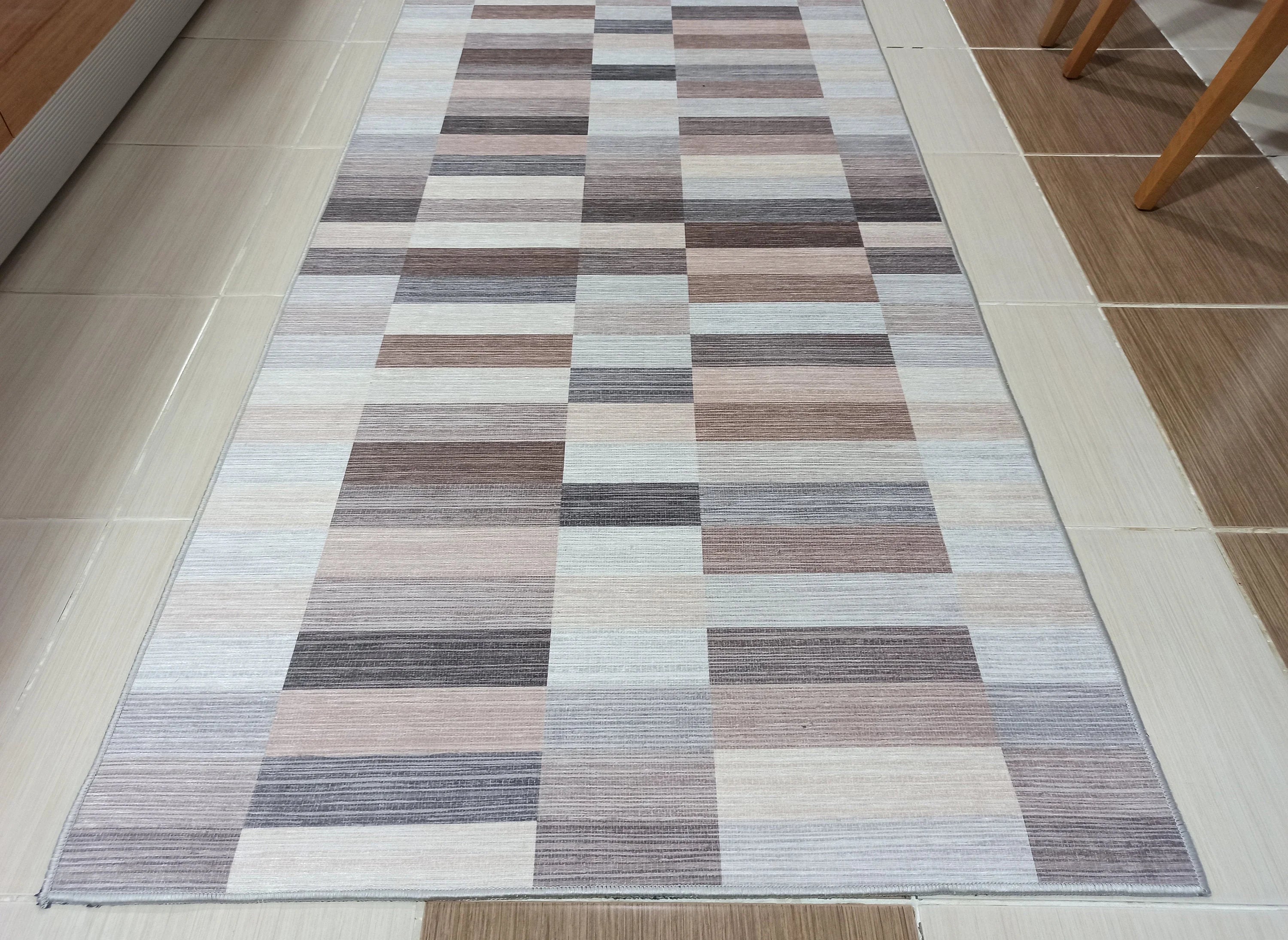 Gray Geometric Patterned Vintage Carpet - CLEARANCE - 12440OU