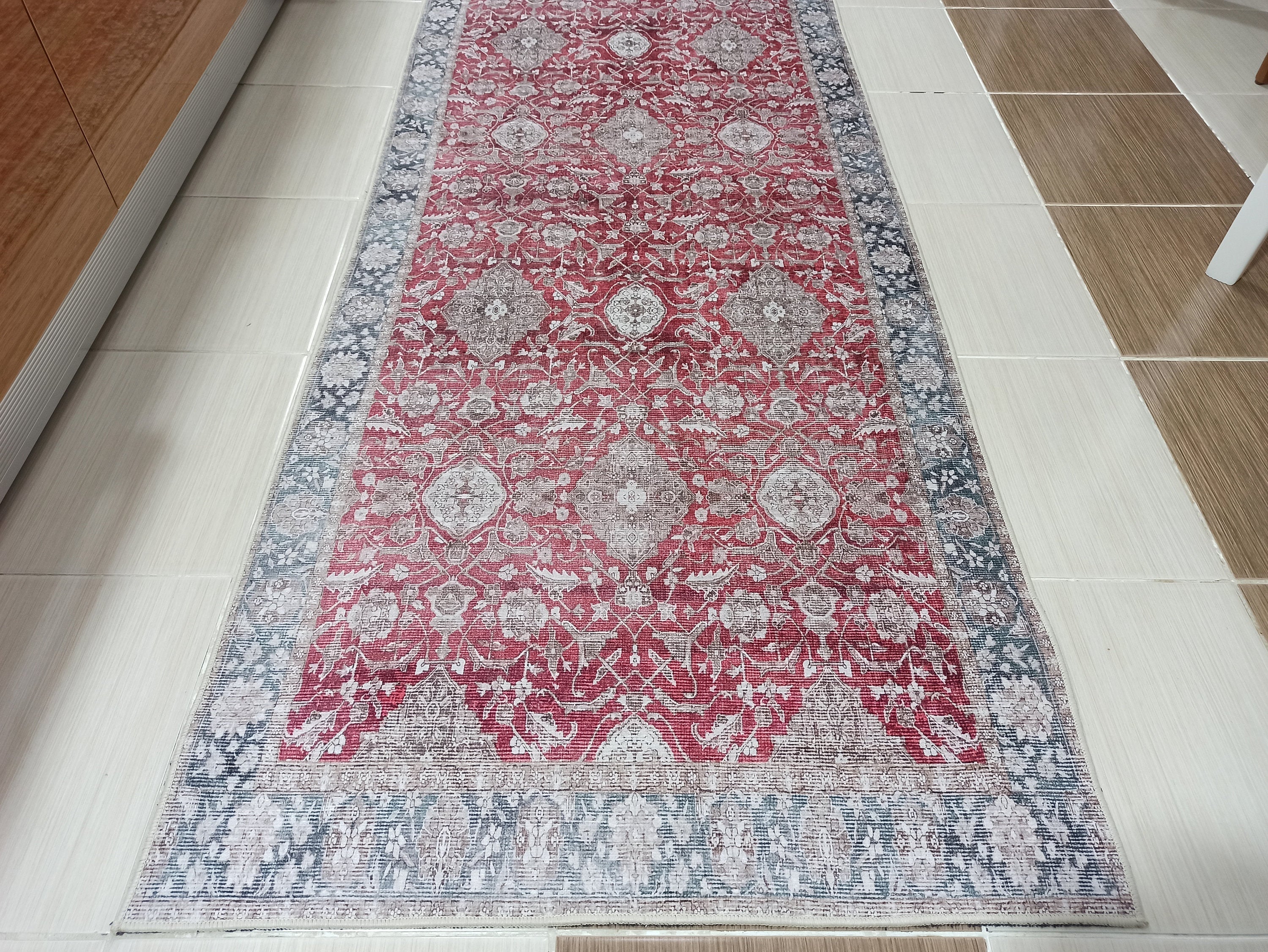 Gray Geometric Patterned Vintage Carpet - CLEARANCE - 12717OU