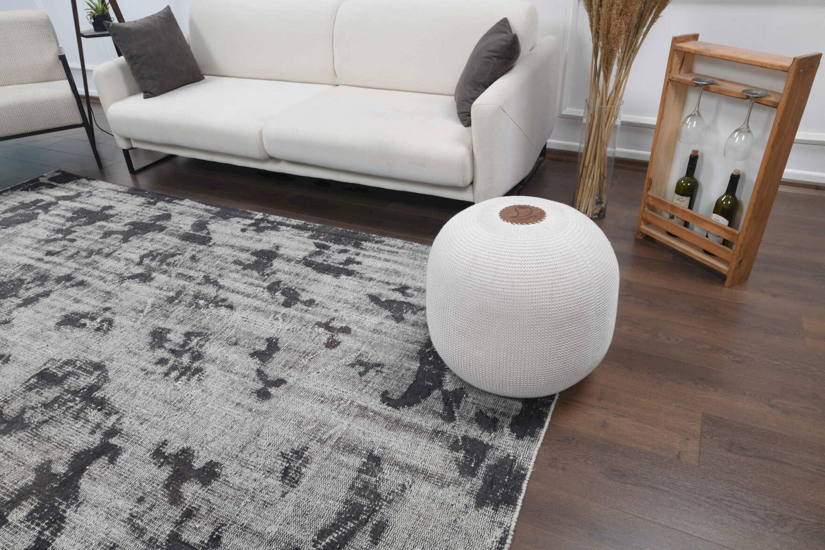 6x10 Handmade Vintage Area Anatolian Rug