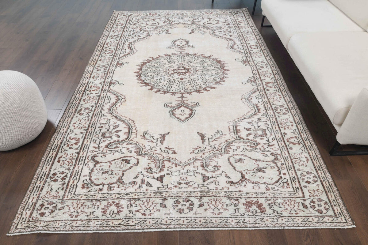 6x10 Handmade Vintage Area Oushak Rug