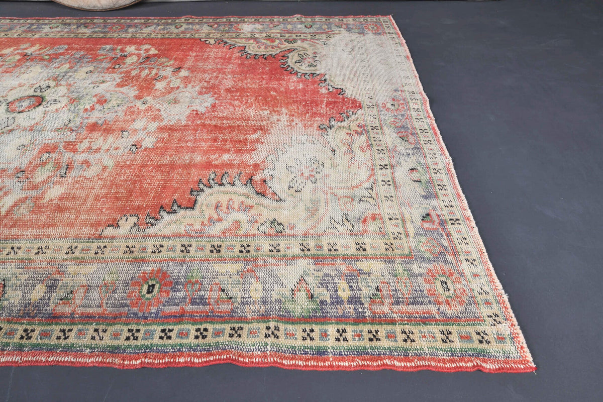 El yapımı vintage halı 183x274 cm oryantal desenli yün - kenar ve saçak detayı