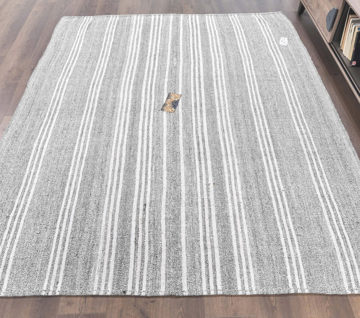 El yapımı vintage halı 196x231 cm çizgili desenli yün - detay görünümü