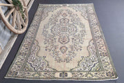 El yapımı vintage halı 170x272 cm oryantal desenli yün - detay görünümü