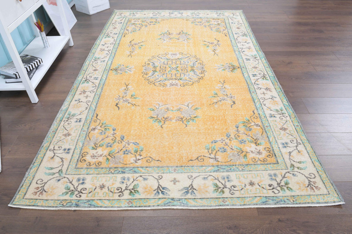 El yapımı vintage halı 152x274 cm madalyonlu desenli yün - yakın çekim doku detayı