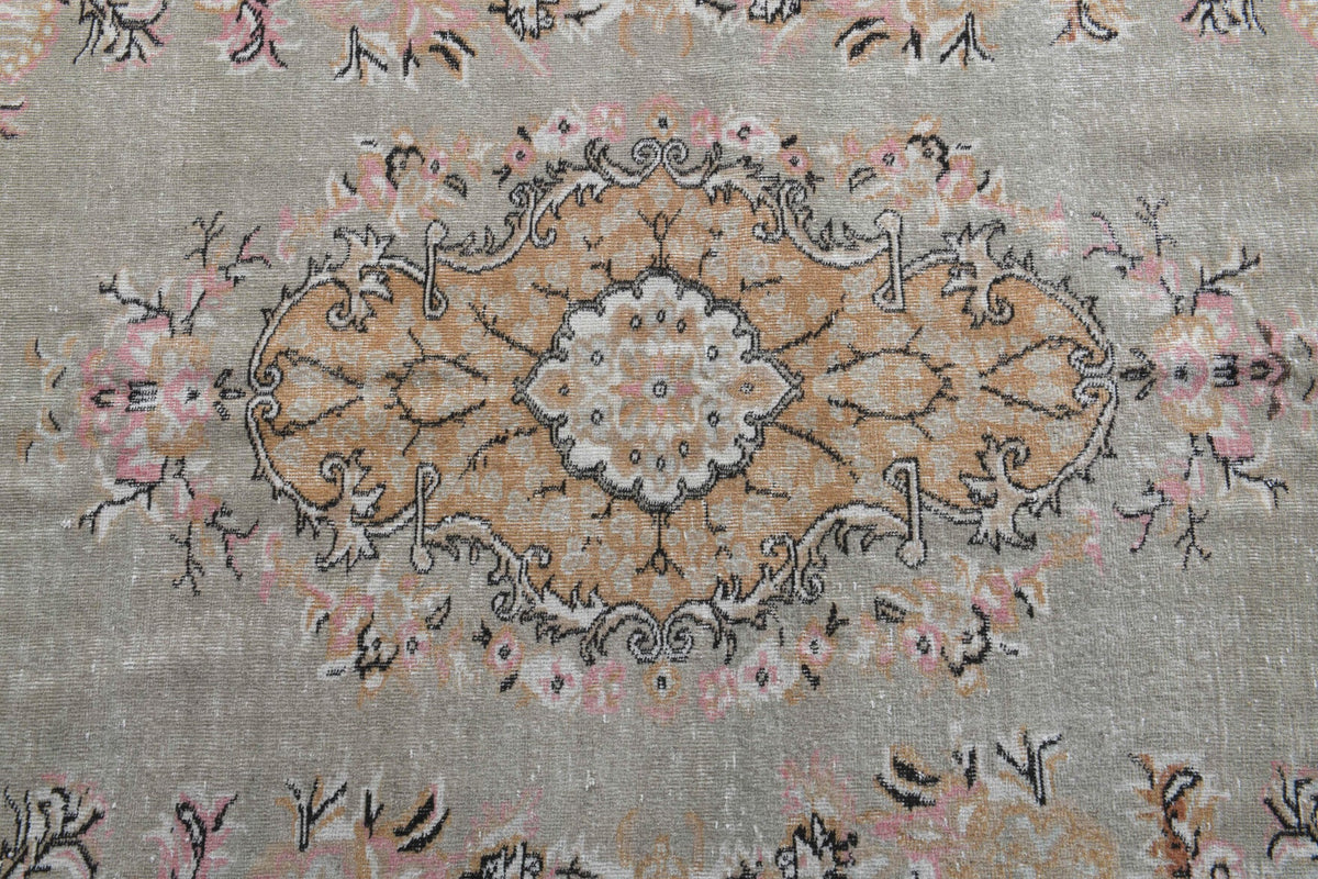 6x9 Handmade Vintage Area Rug