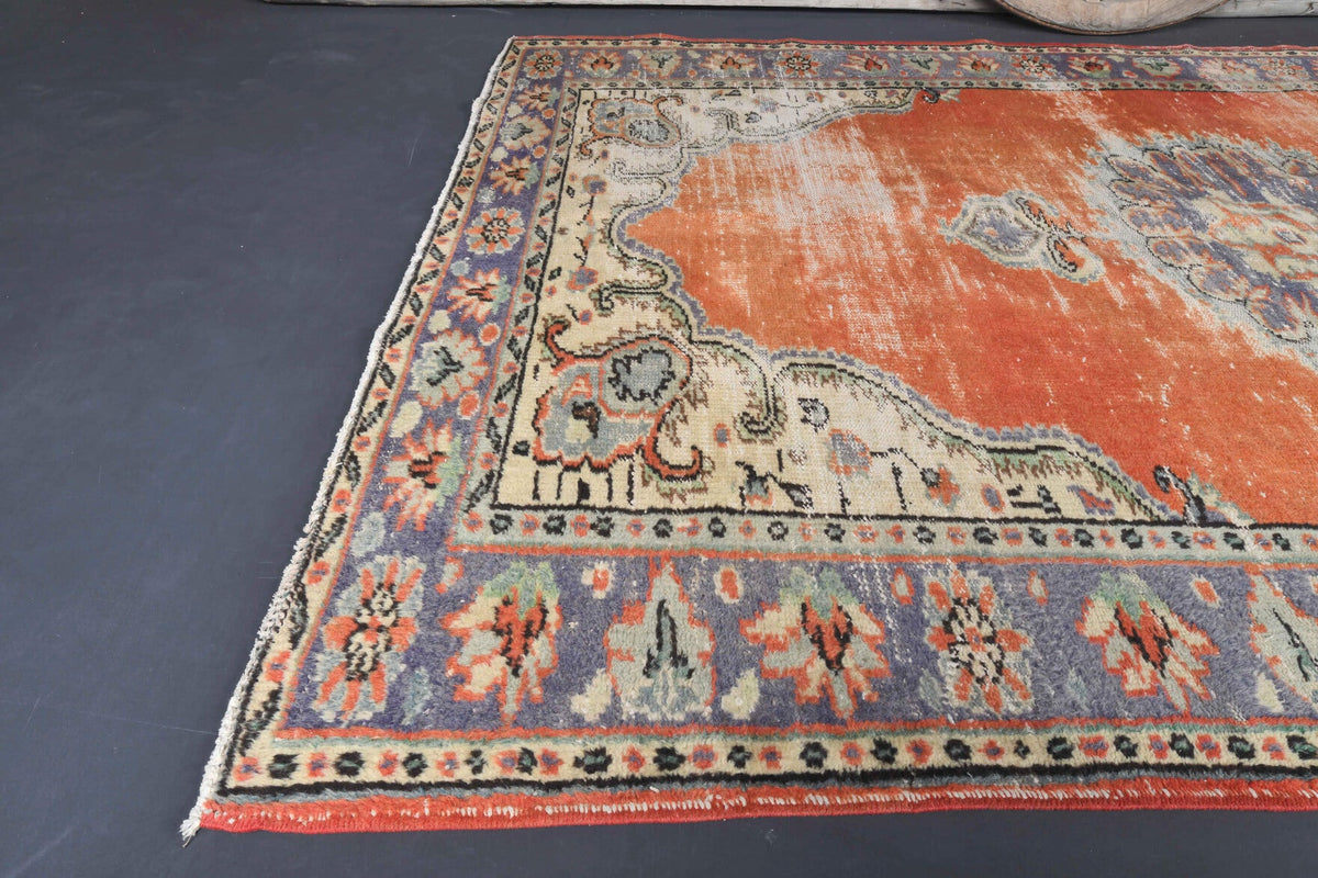 El yapımı vintage halı 183x274 cm çiçek desenli desenli yün - kenar ve saçak detayı