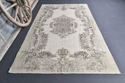 El yapımı vintage halı 152x274 cm çiçek desenli desenli yün - detay görünümü