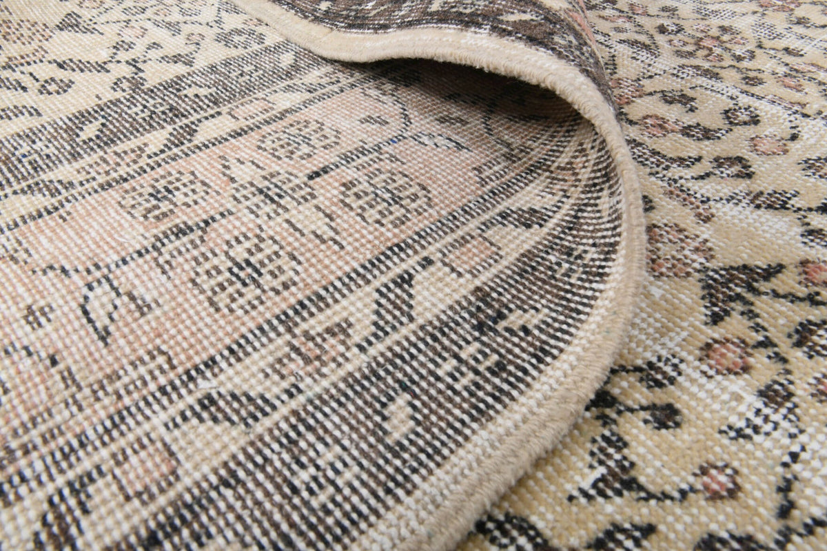 El yapımı vintage halı 218x318 cm çiçek desenli desenli yün - açık alan görünümü
