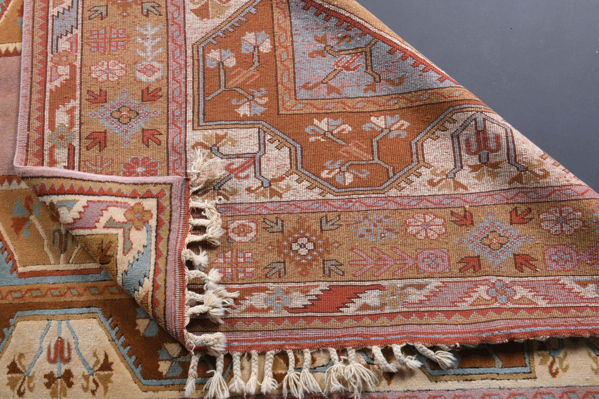 El yapımı vintage halı 201x279 cm tribal desenli yün - mekan görünümü