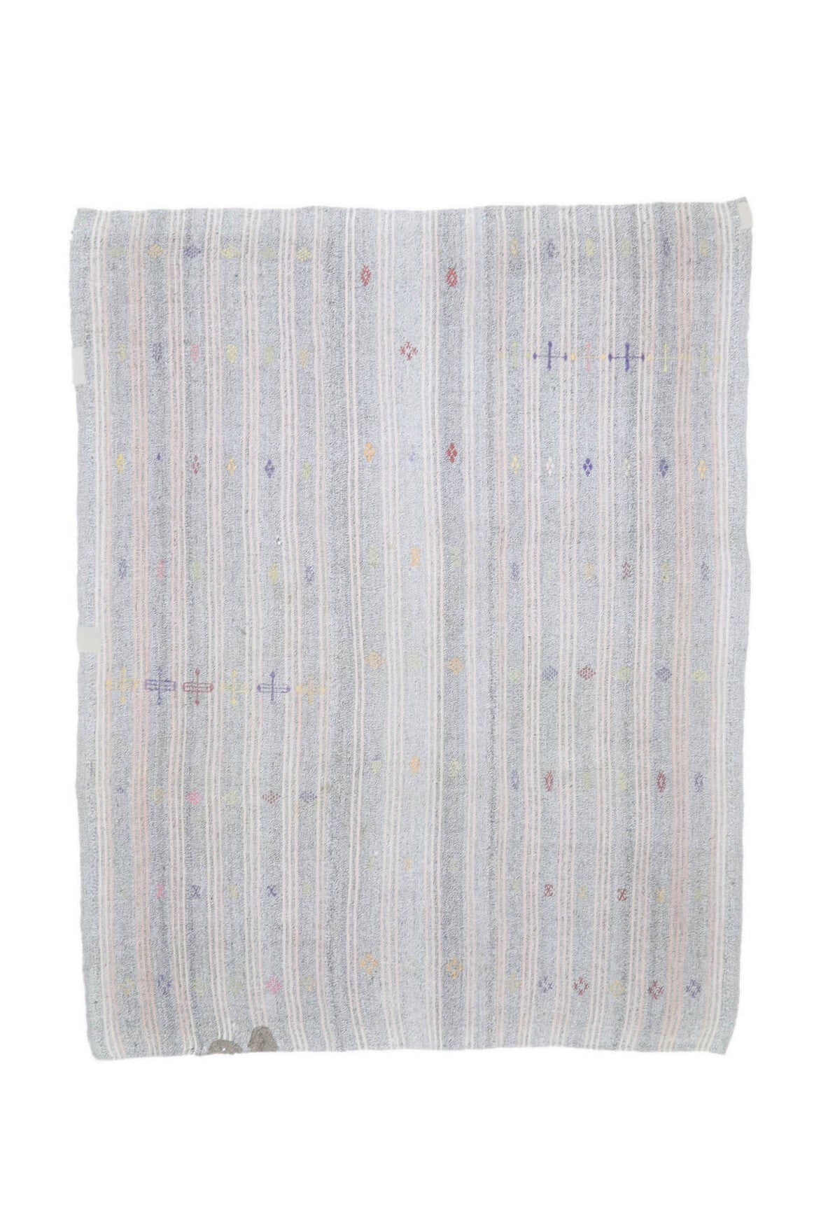 El yapımı vintage halı 244x310 cm çizgili desenli yün - ışık altında renk detayı