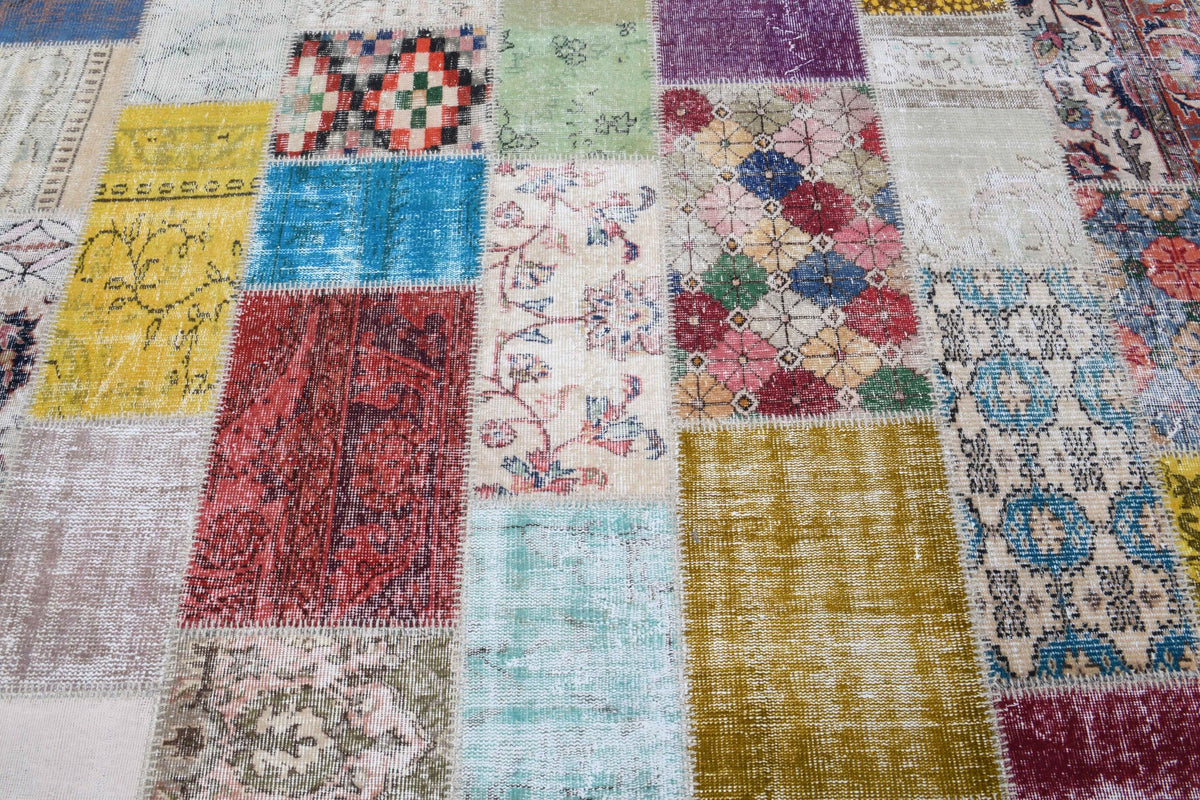 El yapımı vintage halı 254x300 cm tribal desenli yün - kenar ve saçak detayı