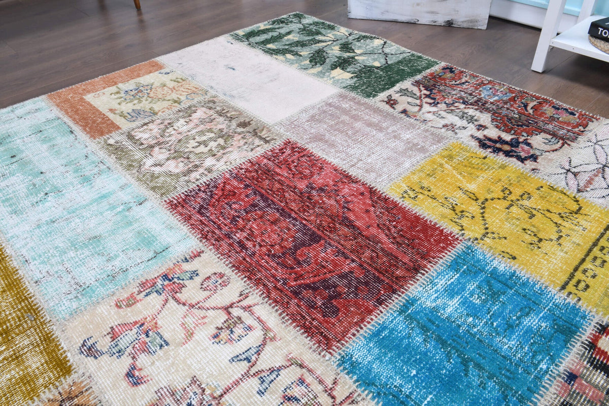 El yapımı vintage halı 254x300 cm tribal desenli yün - mekan görünümü
