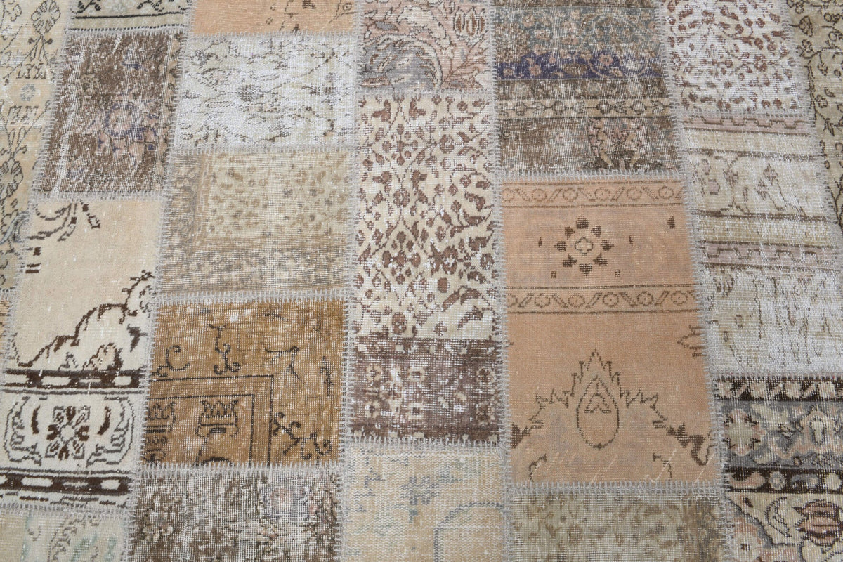 El yapımı vintage halı 257x348 cm tribal desenli yün - kenar ve saçak detayı