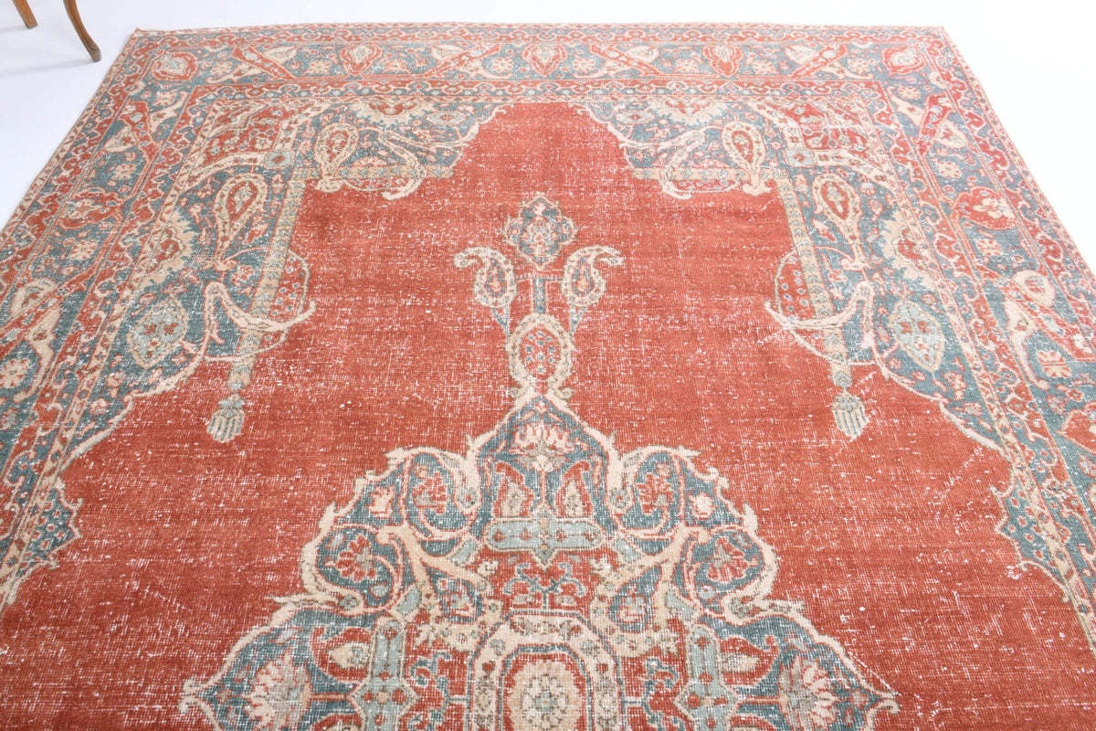 El yapımı vintage halı 231x351 cm oryantal desenli yün - yakın çekim doku detayı
