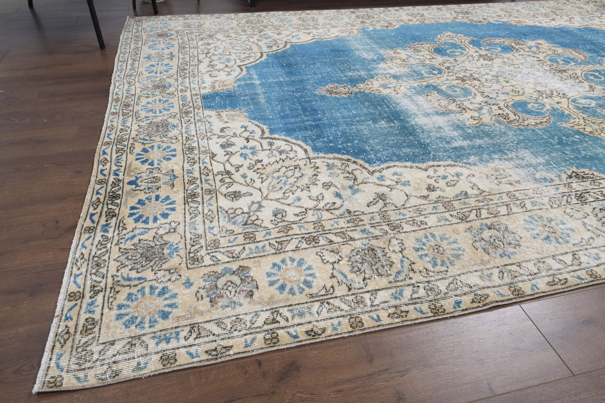 El yapımı vintage halı 257x371 cm oryantal desenli yün - kenar ve saçak detayı