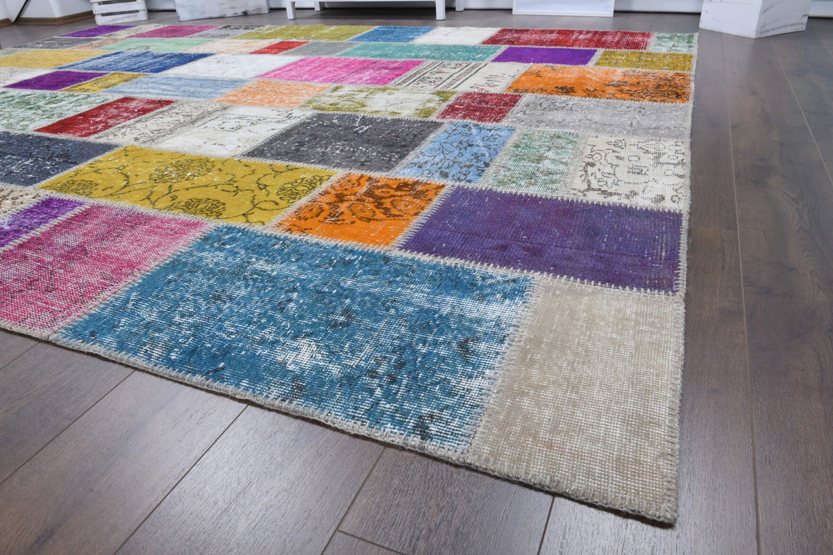 El yapımı vintage halı 249x351 cm düz desenli yün - mekan görünümü