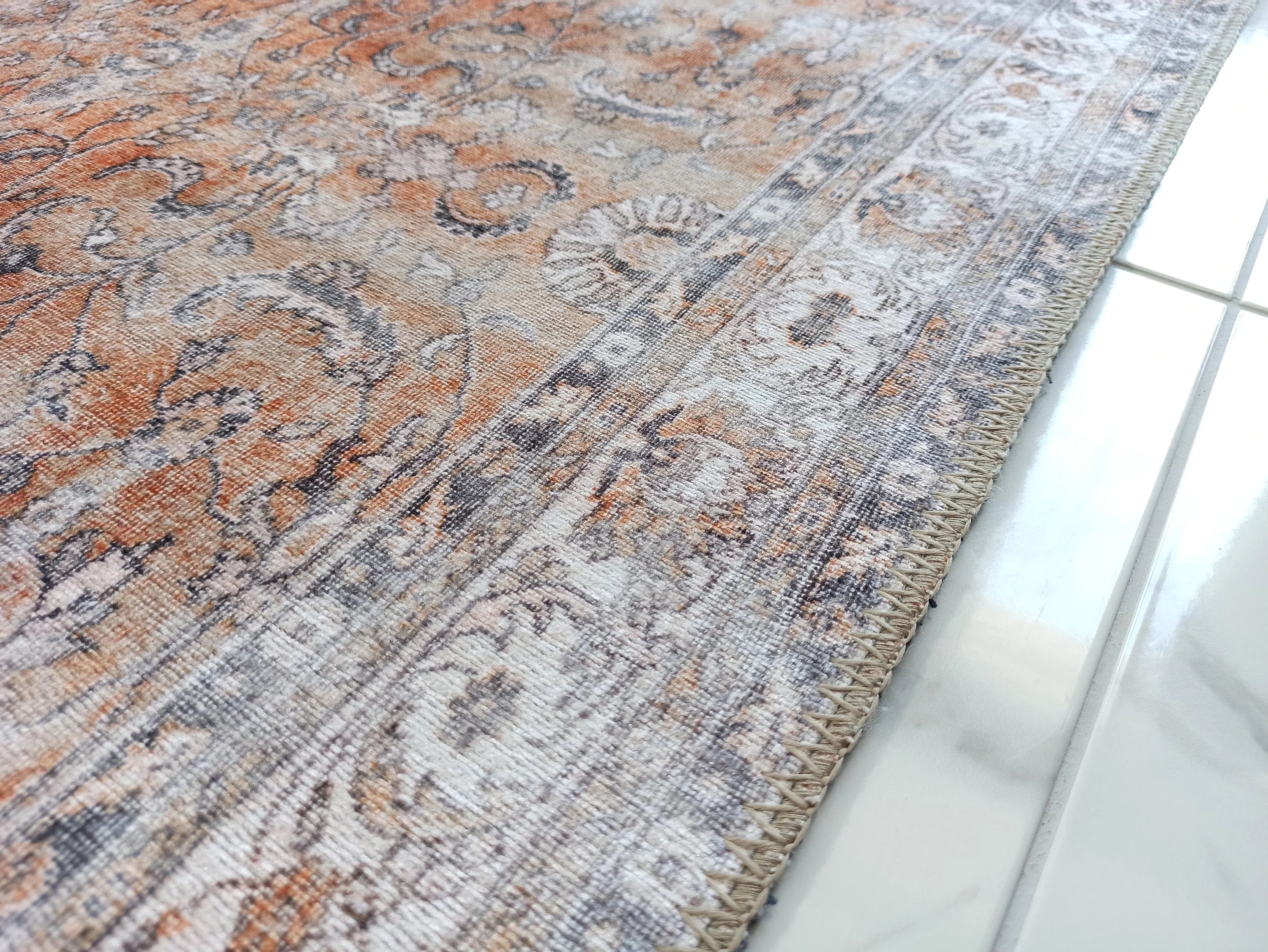 Gray Geometric Patterned Vintage Carpet - CLEARANCE - AL159OU