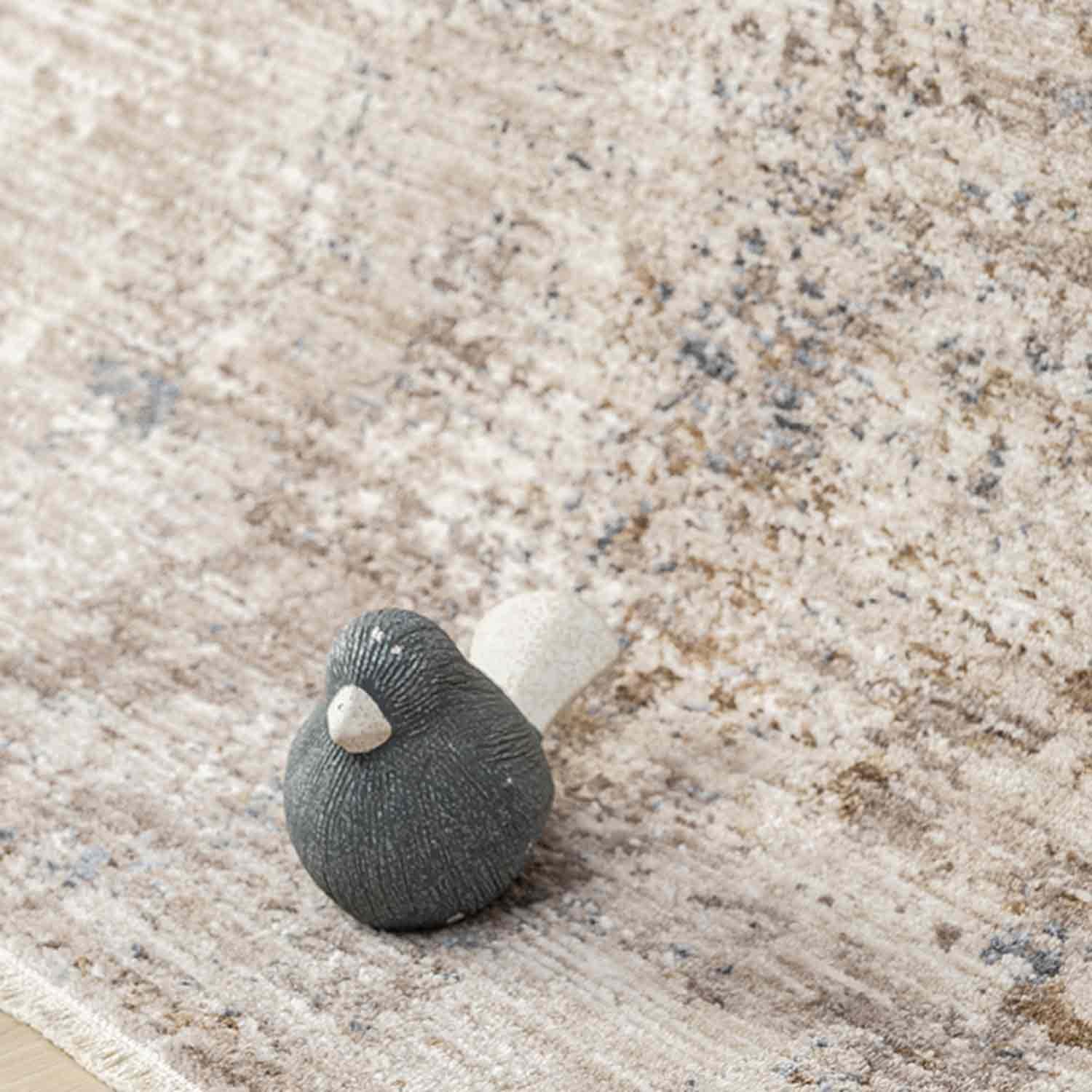 Açık Gri Bej Mavi Soyut Eskitme Desenli Halı