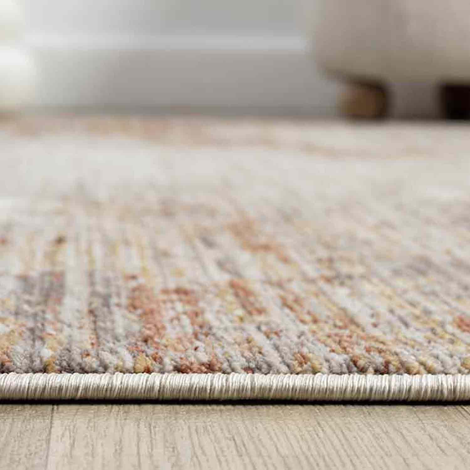 Açık Gri Bej Turuncu Eskitme Desenli Halı