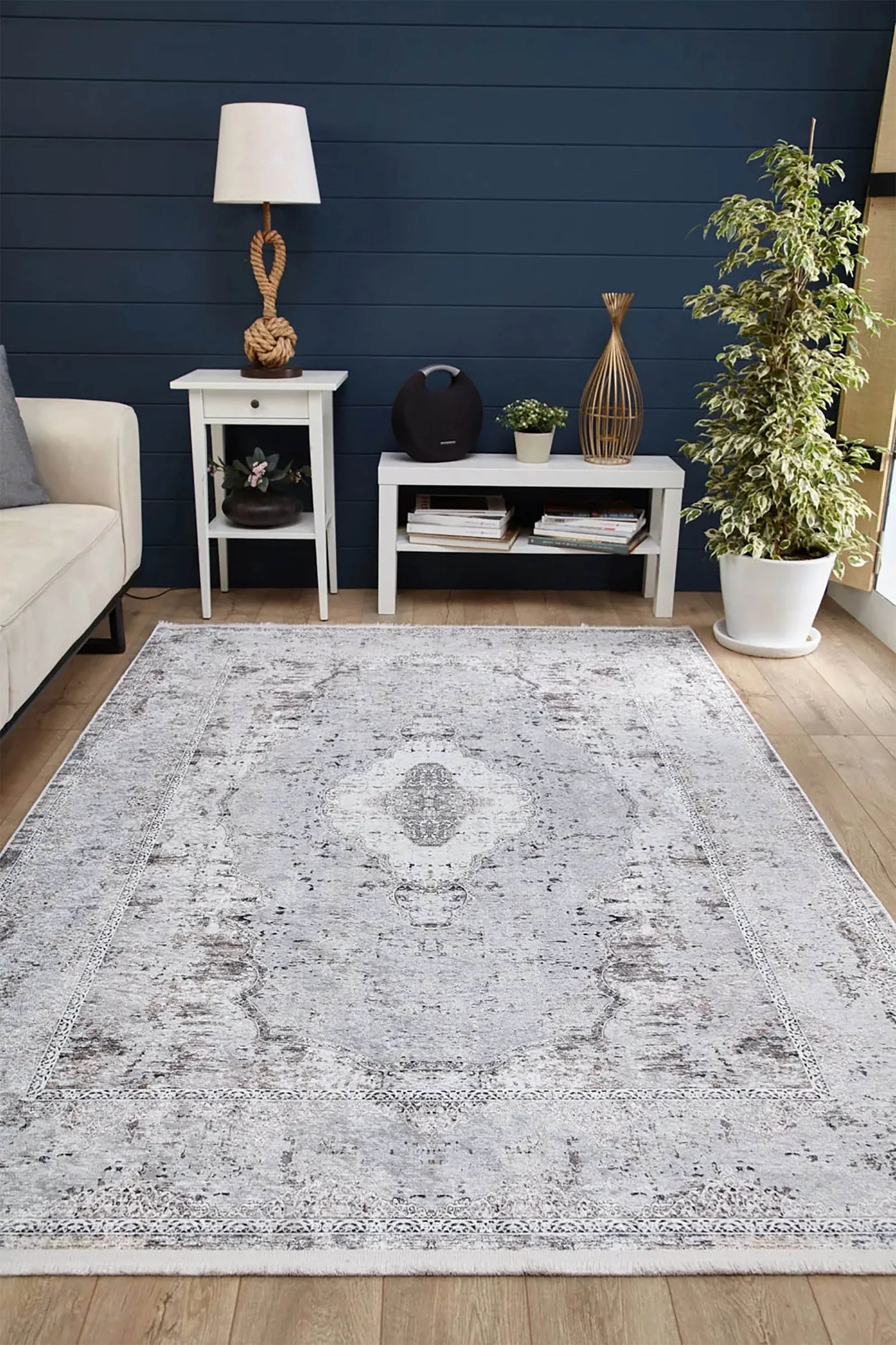 Açık Gri Vintage Desenli Modern Eskitme Efektli Yıkanabilir Halı