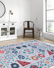 Açık Mavi Çok Renkli Çiçek Desenli Etnik Kilim Halı