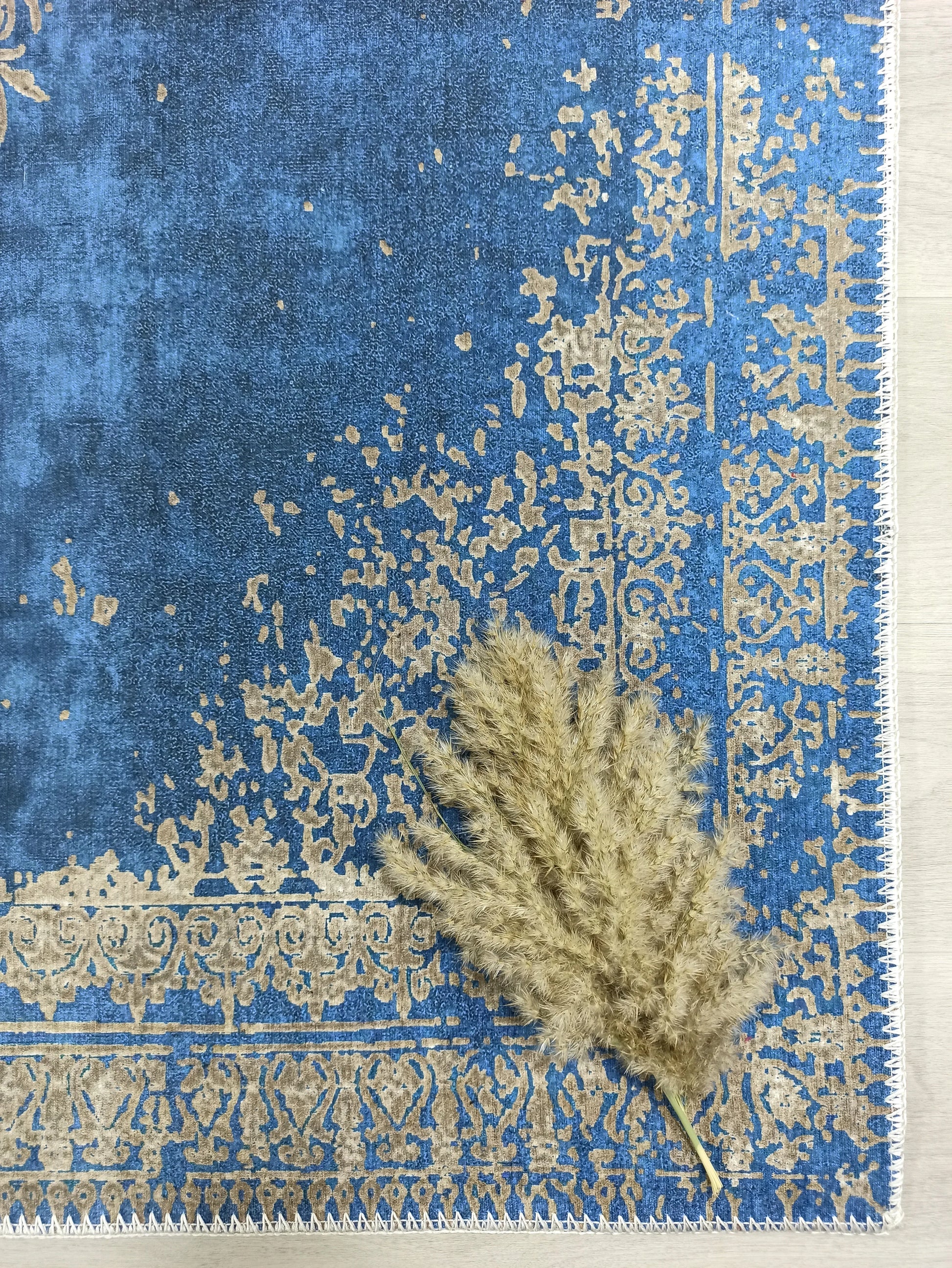 Açık Mavi Lacivert Vintage Halı