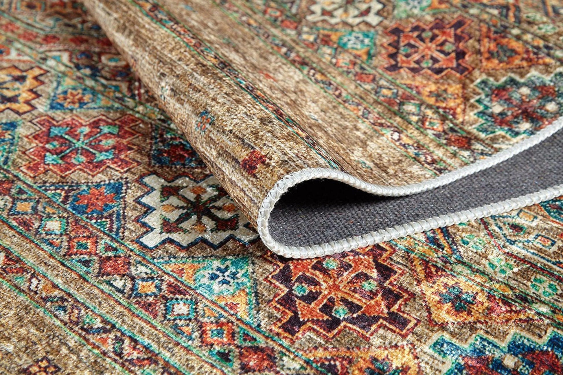 Anadolu Tarzı Kahverengi Bej Geometrik Desenli Kilim Halı