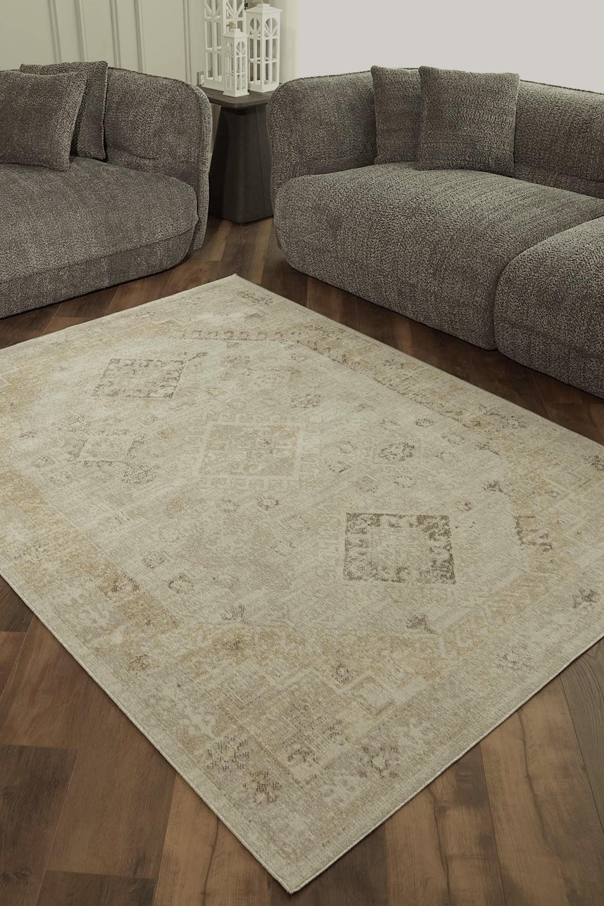 Vizon Eskitme Desenli Halı - FMBH01