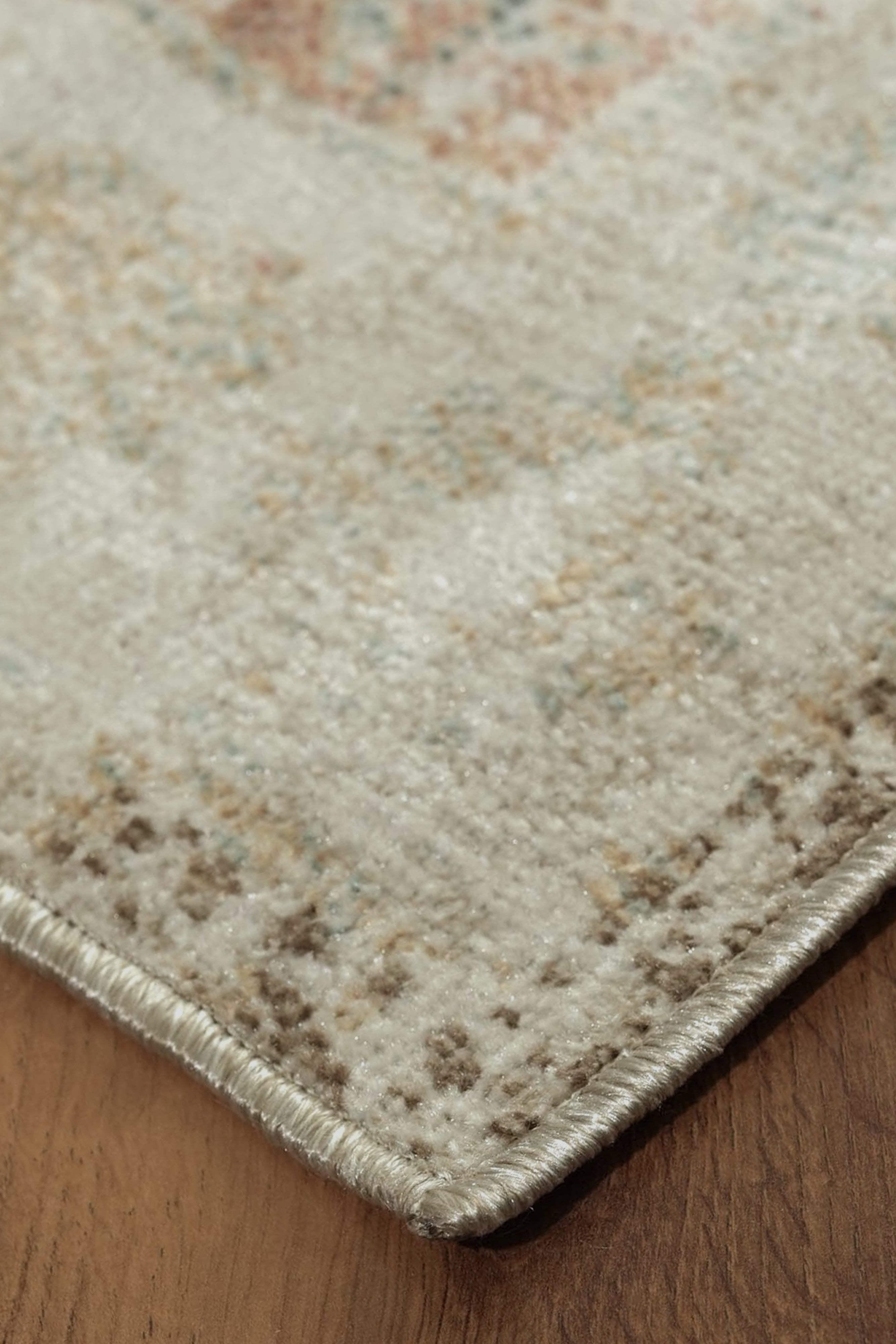 Modern Vizon ve Krem Eskitme Desenli Halı - FMBH02