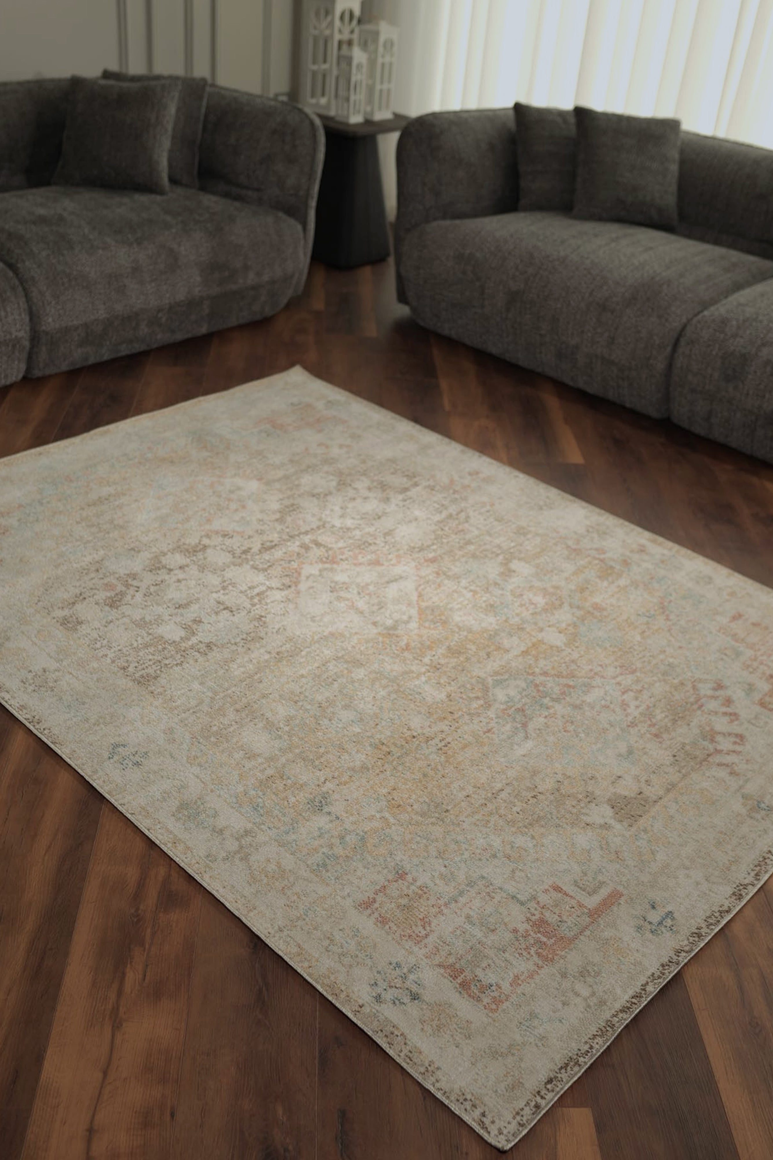 Modern Vizon ve Krem Eskitme Desenli Halı - FMBH02