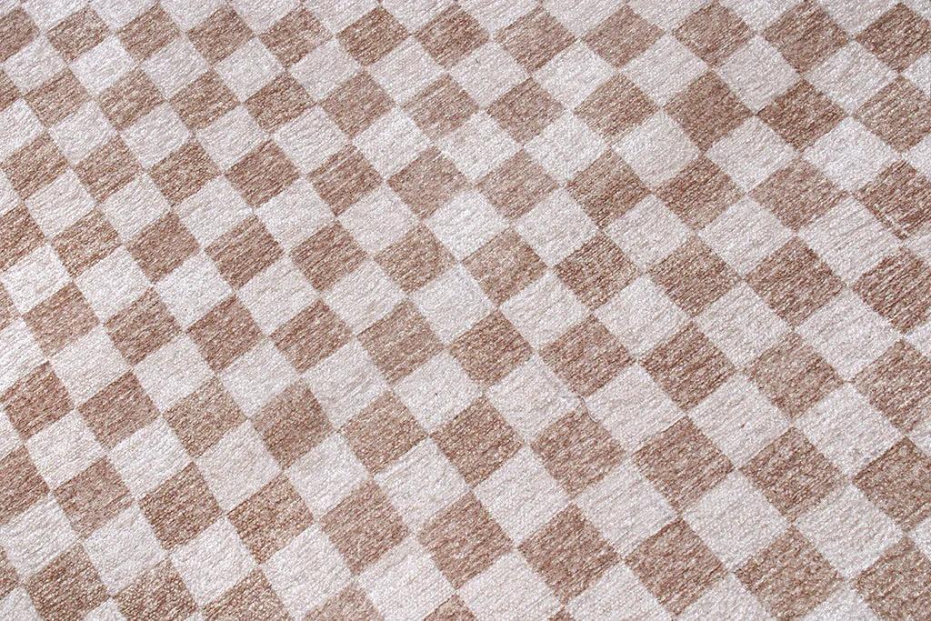 Bej Beyaz Modern Geometrik Dama Desenli Yıkanabilir Halı