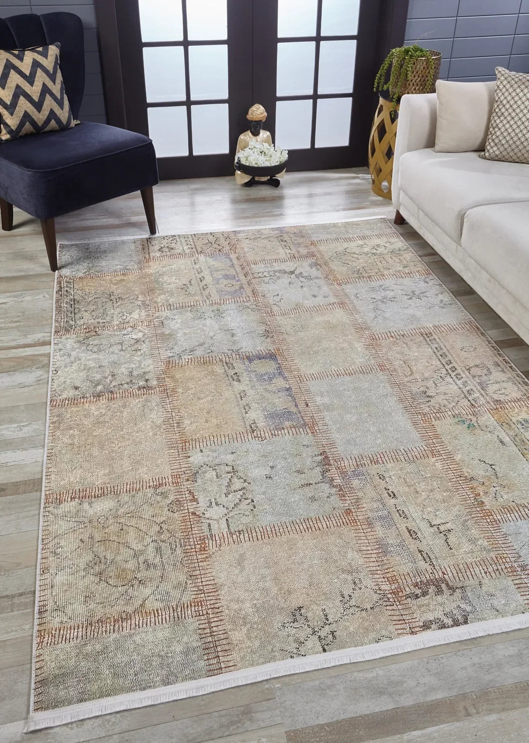 Bej Gri Pastel Tonlarda Eskitme Patchwork Görünümlü Halı