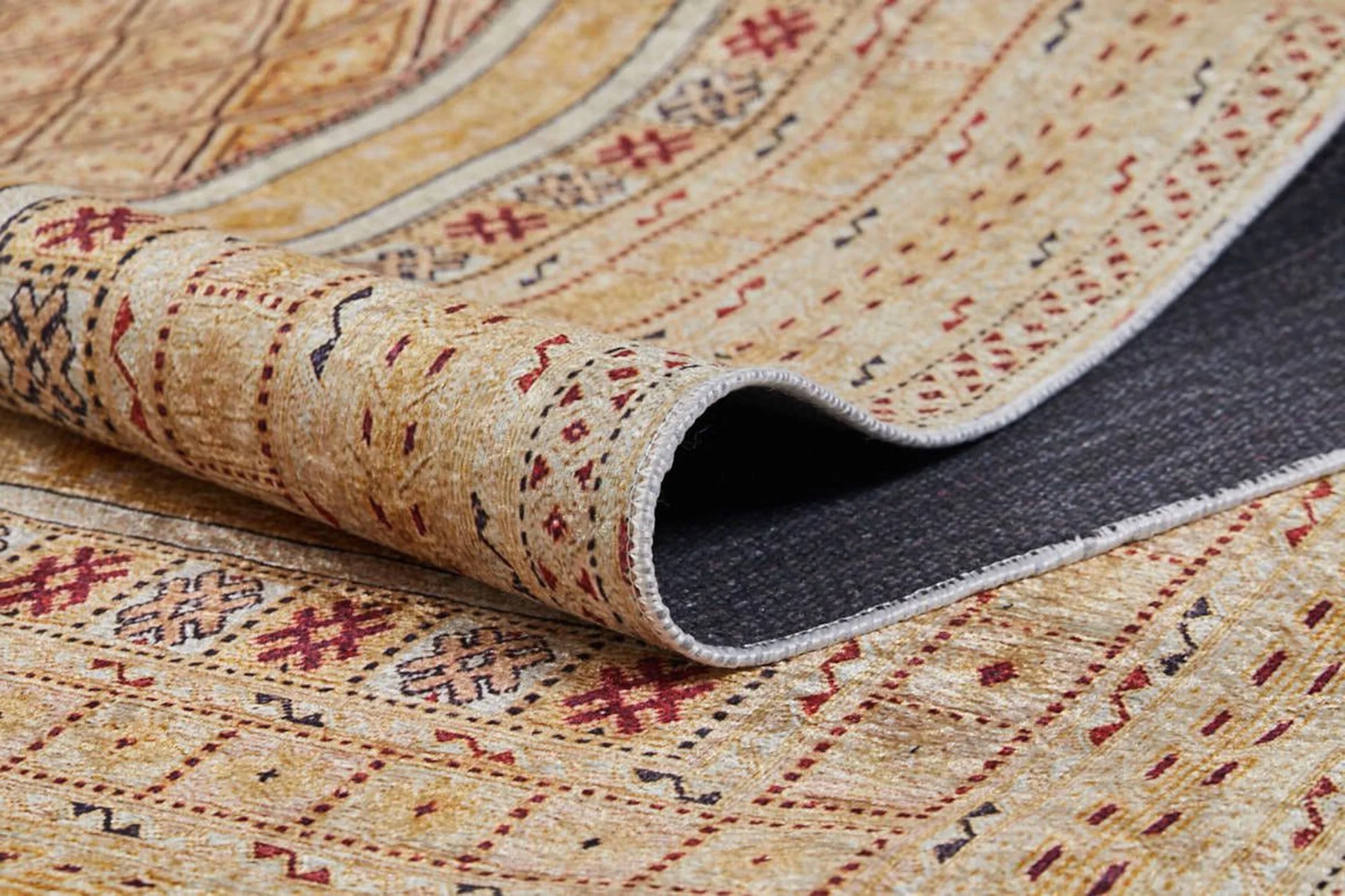 Bej Pastel Sarı Anadolu Kilim Halı