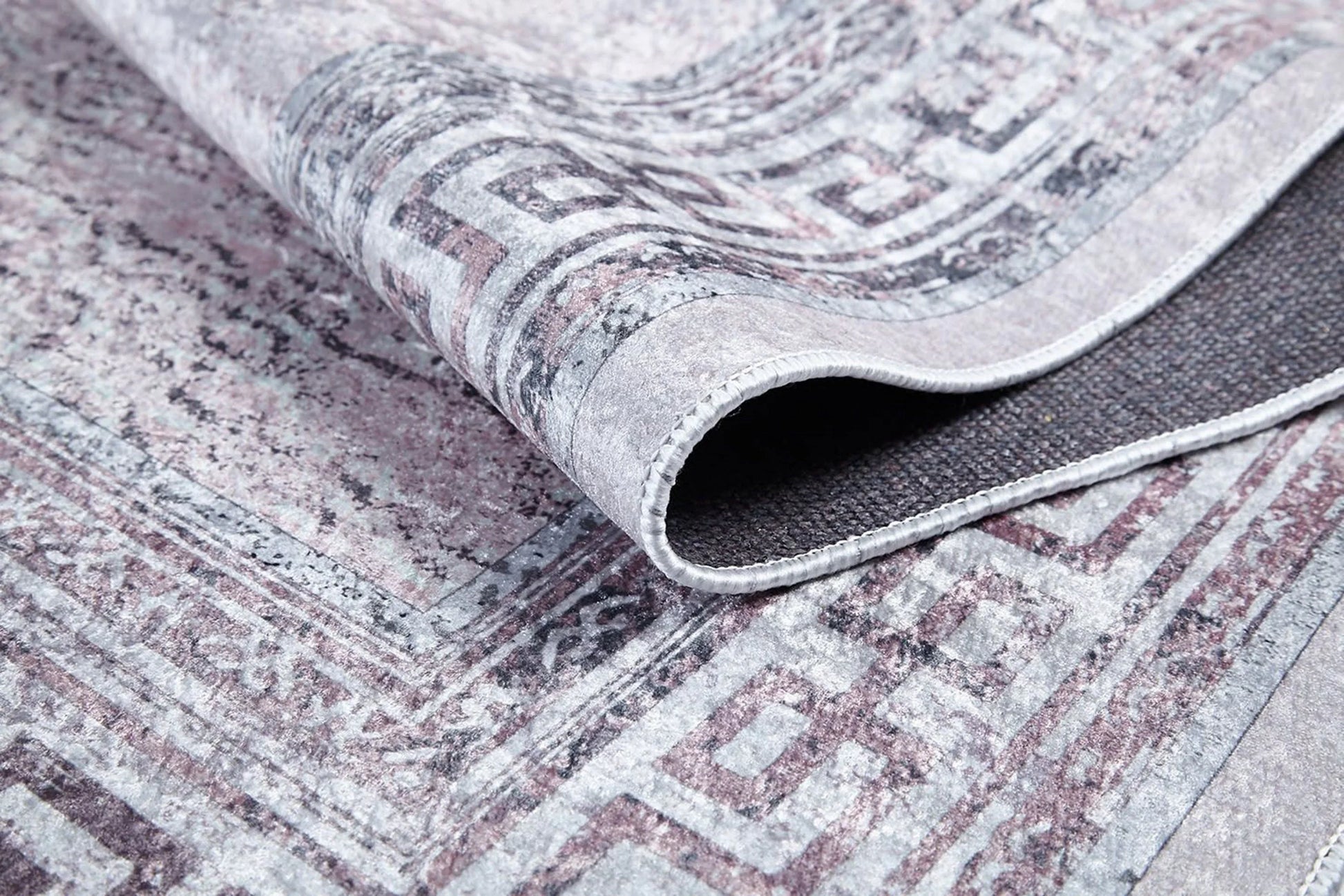 Beyaz Açık Pembe Gri Geometrik Desenli Halı