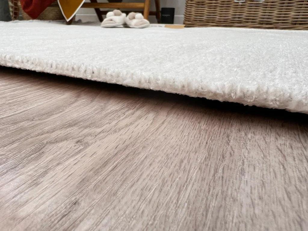 Beyaz Bej Modern Düz Yıkanabilir Antibakteriyel Halı