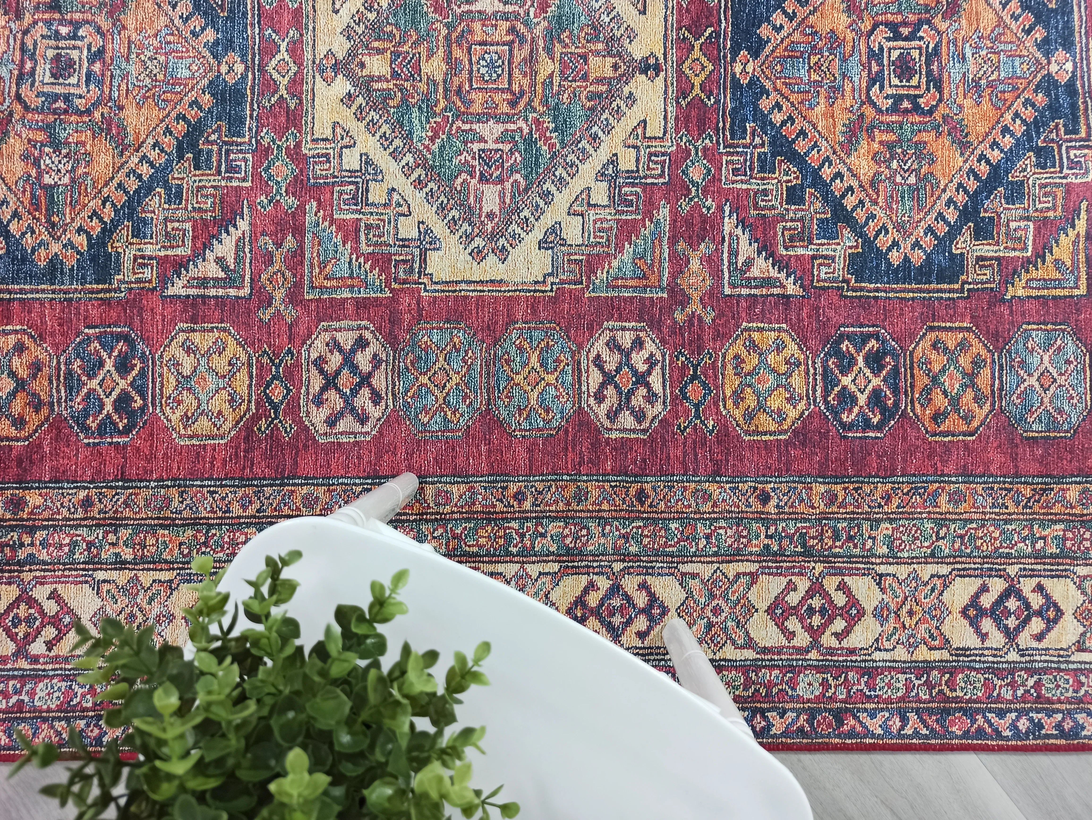 Bordo Klasik Desenli Oryantal Halı