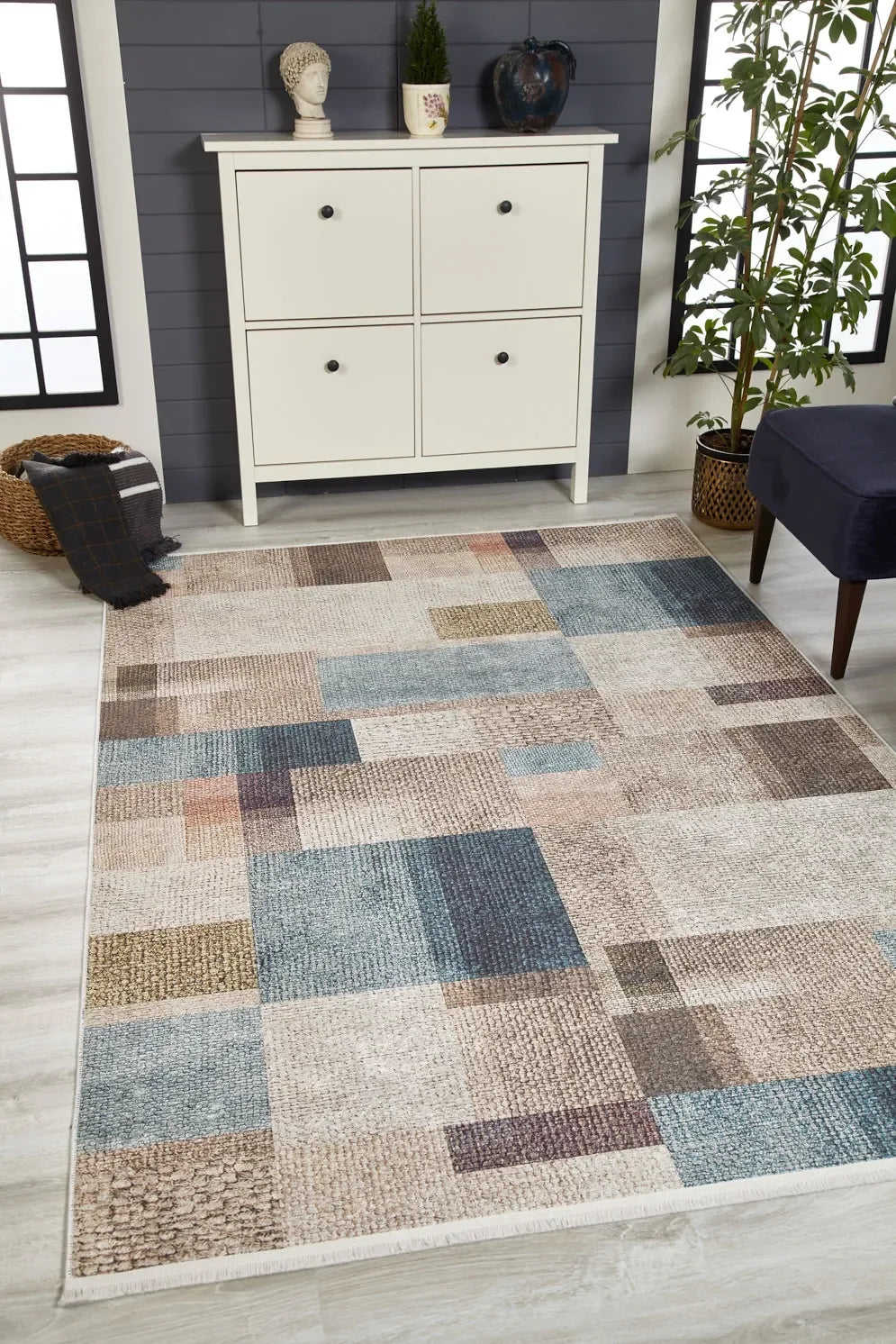 Çok Renkli Blok Desenli Modern Halı