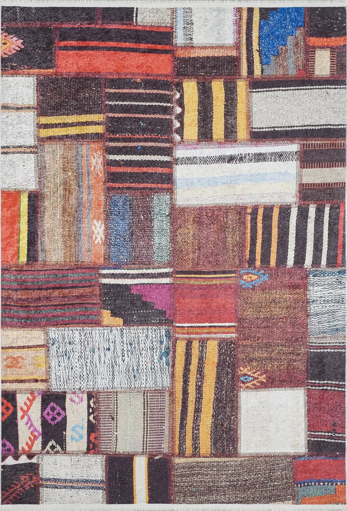 Çok Renkli Canlı Etnik Kilim Patchwork Görünümlü Halı