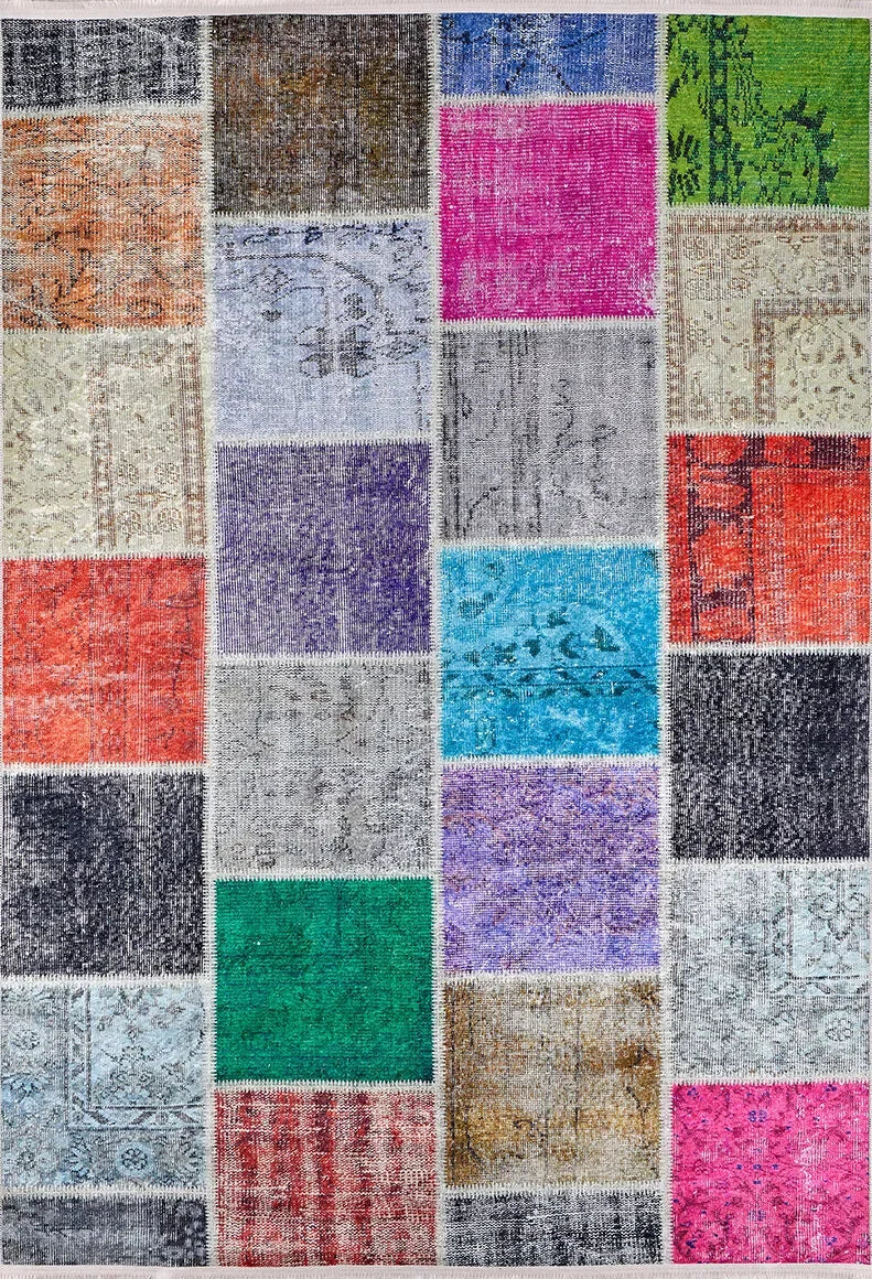 Çok Renkli Canlı Renkler Patchwork Görünümlü Halı