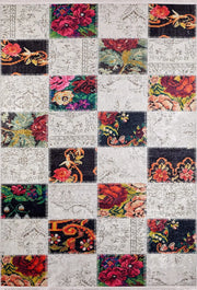 Çok Renkli Çiçekli Patchwork Görünümlü Halı