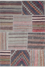 Çok Renkli Gri Bordo Etnik Çizgili Patchwork Görünümlü Halı